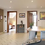 Maison Villabella Butten