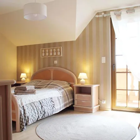 Maison Villabella بيت للعطل Butten